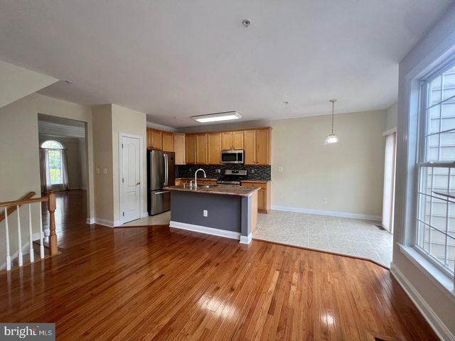 22106 FAIR GARDEN LN, Clarksburg, MD 20871