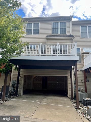 22106 FAIR GARDEN LN, Clarksburg, MD 20871