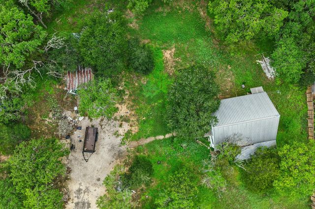 116 Hart LN, Cedar Creek, TX 78612