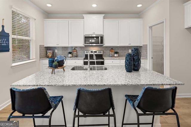 8865 McKaskey Lane, Ball Ground, GA 30107