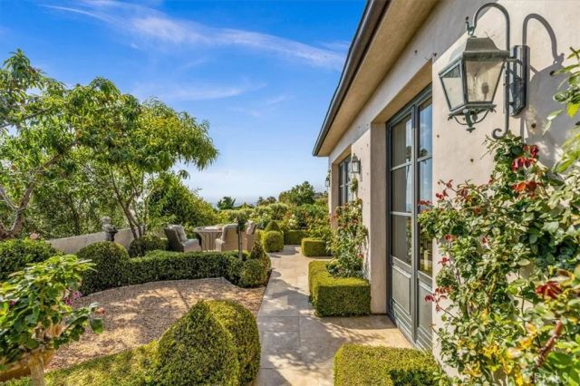 31512 Bluff, Laguna Beach, CA 92651