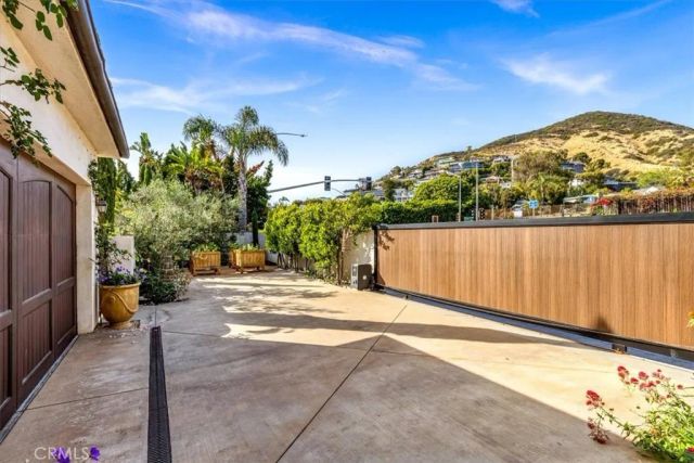 31512 Bluff, Laguna Beach, CA 92651