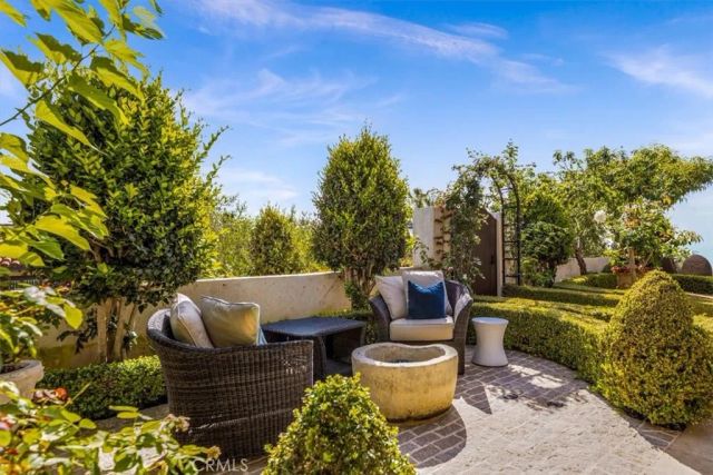 31512 Bluff, Laguna Beach, CA 92651