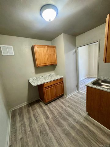 2661 Marion Avenue 2D, Bronx, NY 10458