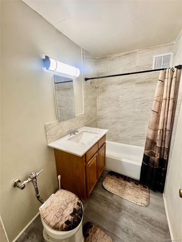 2661 Marion Avenue 2D, Bronx, NY 10458