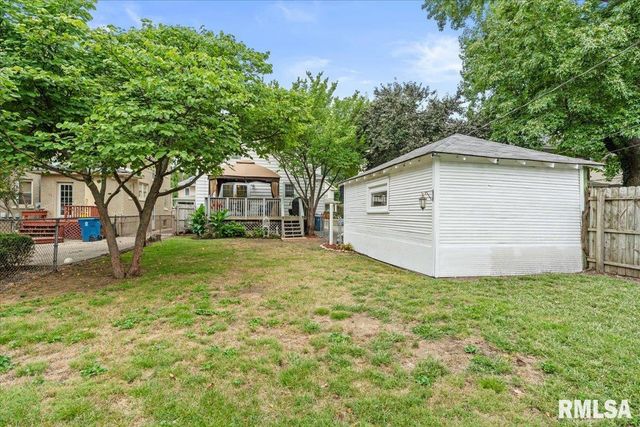 628 W VINE Street, Springfield, IL 62704