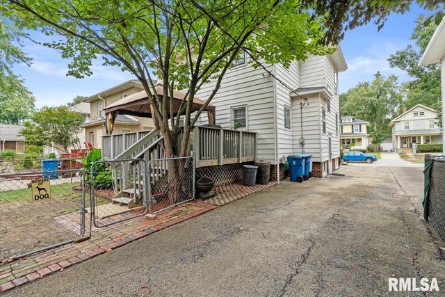 628 W VINE Street, Springfield, IL 62704