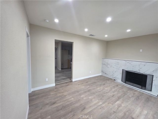 6001 4th Avenue, Los Angeles, CA 90043