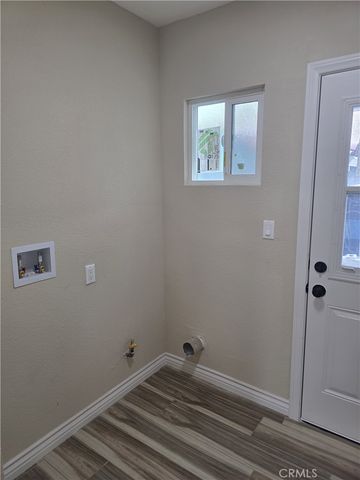 6001 4th Avenue, Los Angeles, CA 90043