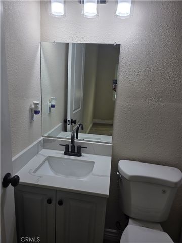 6001 4th Avenue, Los Angeles, CA 90043