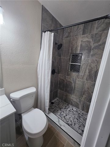 6001 4th Avenue, Los Angeles, CA 90043