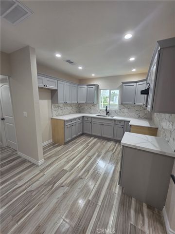 6001 4th Avenue, Los Angeles, CA 90043