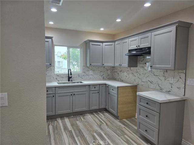 6001 4th Avenue, Los Angeles, CA 90043