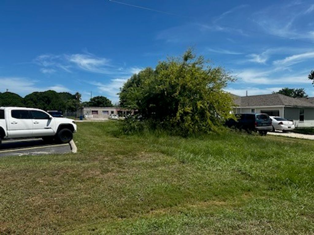 2738 El Paso Ave, Ingleside, TX 78362 — photo 3