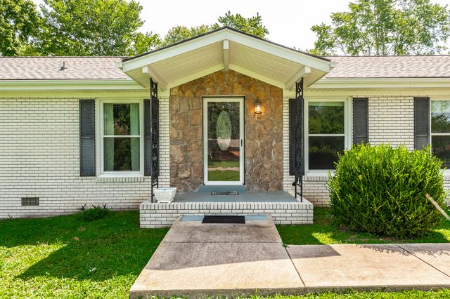 840 Britton Ave, Gallatin, TN 37066
