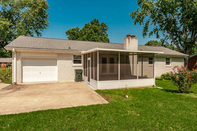 840 Britton Ave, Gallatin, TN 37066