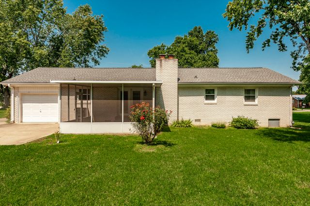 840 Britton Ave, Gallatin, TN 37066