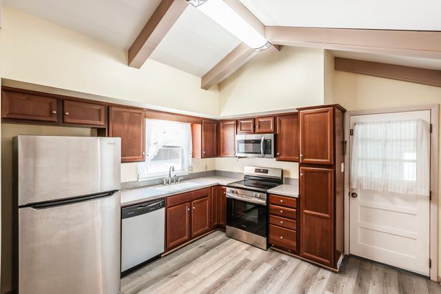 840 Britton Ave, Gallatin, TN 37066