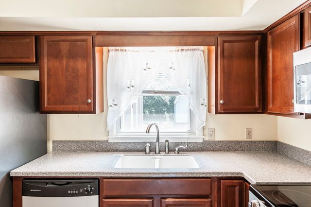 840 Britton Ave, Gallatin, TN 37066