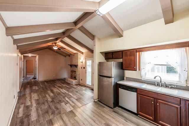 840 Britton Ave, Gallatin, TN 37066