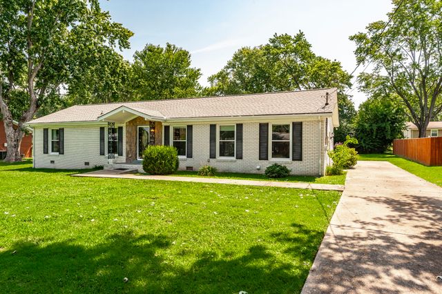 840 Britton Ave, Gallatin, TN 37066