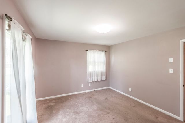 840 Britton Ave, Gallatin, TN 37066
