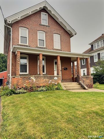 290 Wakelee Avenue 1st floor, Ansonia, CT 06401