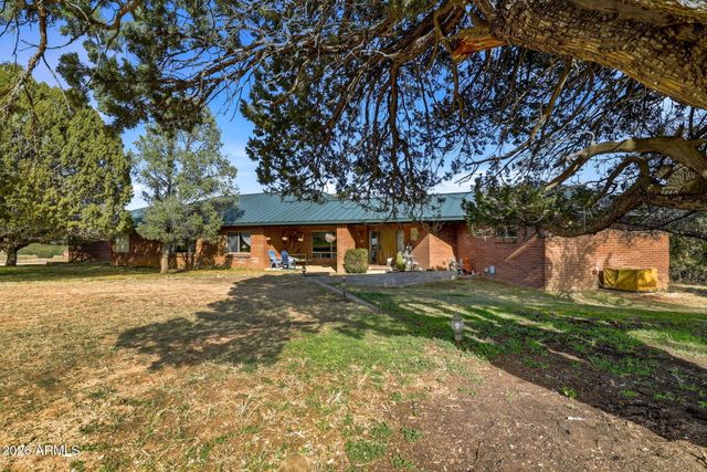 133 S MULE TRACK Road, Young, AZ 85554