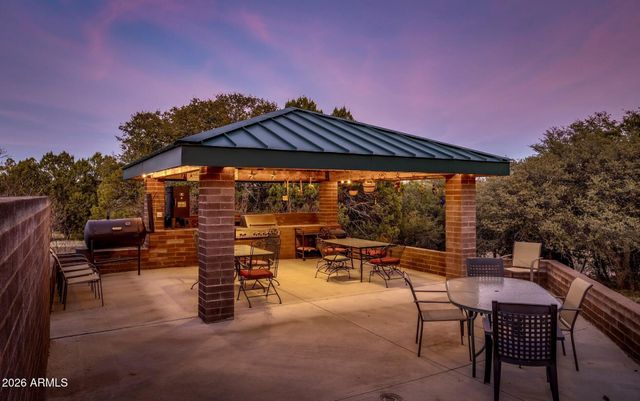 133 S MULE TRACK Road, Young, AZ 85554