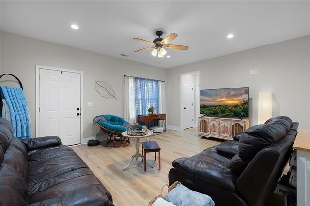 106 Gazelle Dew Road NE, Armuchee, GA 30105