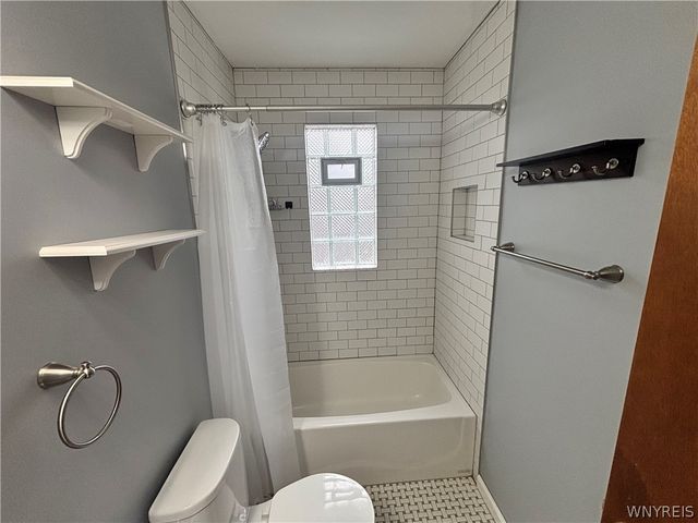 3901 Main St 10D, Amherst, NY 14226