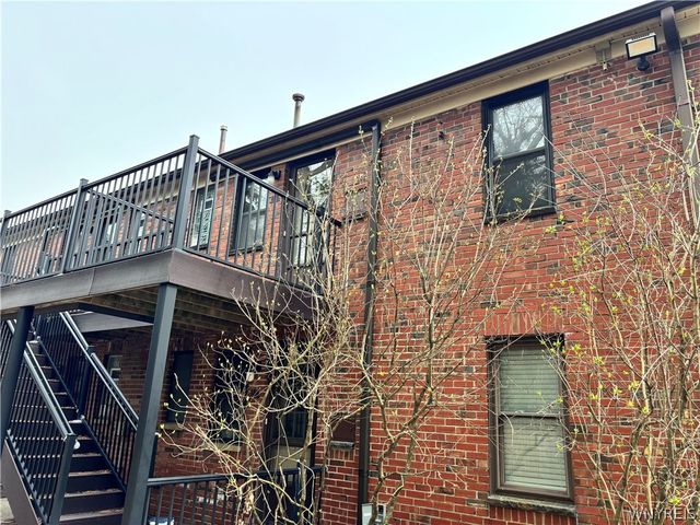 3901 Main St 10D, Amherst, NY 14226