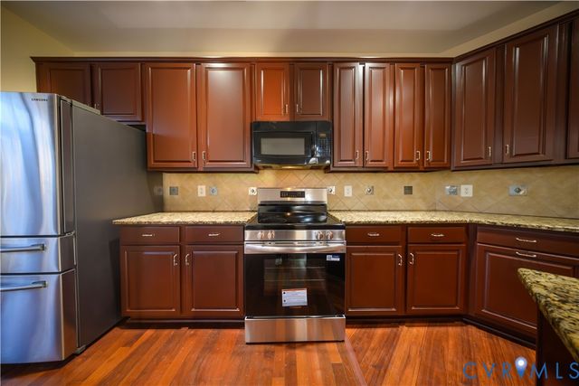 301 Clerke Dr, Glen Allen, VA 23059