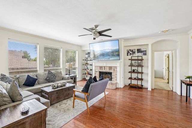 6940 Chapelridge Drive, Dallas, TX 75249