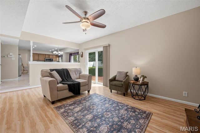 1296 Robertridge Drive, St Charles, MO 63304