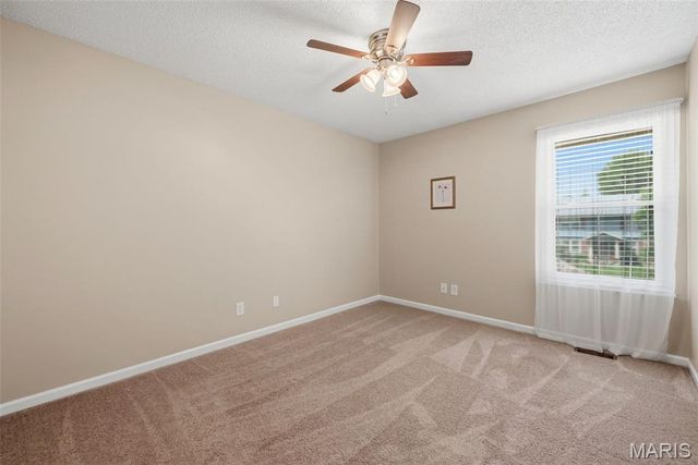1296 Robertridge Drive, St Charles, MO 63304