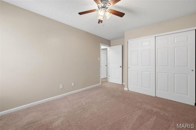 1296 Robertridge Drive, St Charles, MO 63304