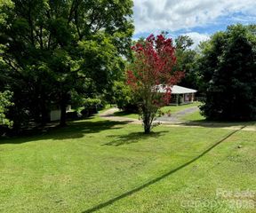 101 Bluebird Lane, Morganton, NC 28655