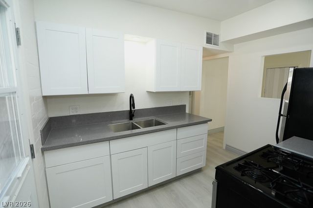 112 Harvard Street, Las Vegas, NV 89107