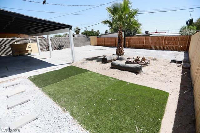 112 Harvard Street, Las Vegas, NV 89107