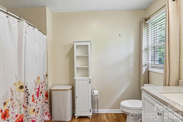 401 Lower Grassy Branch Road, Asheville, NC 28805