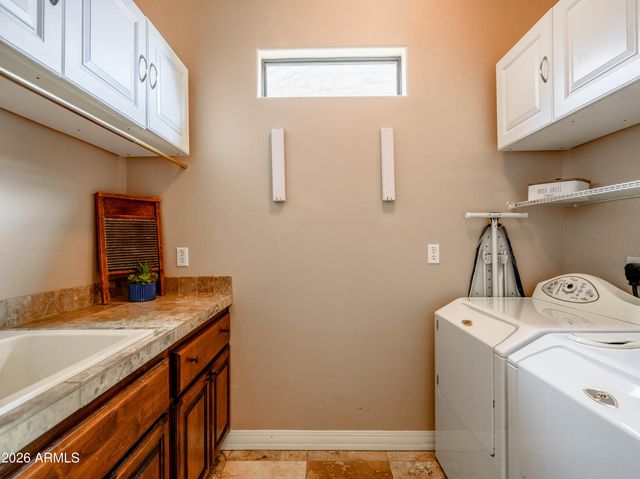 20439 E Palomino Drive, Queen Creek, AZ 85142