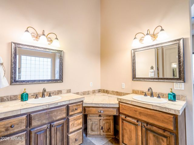 20439 E Palomino Drive, Queen Creek, AZ 85142