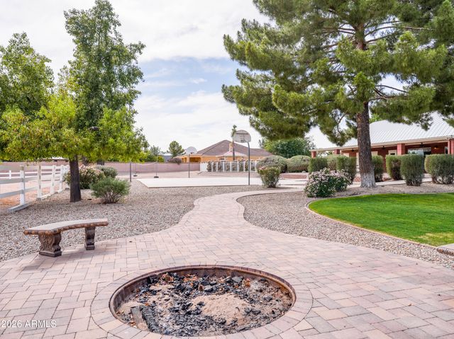 20439 E Palomino Drive, Queen Creek, AZ 85142