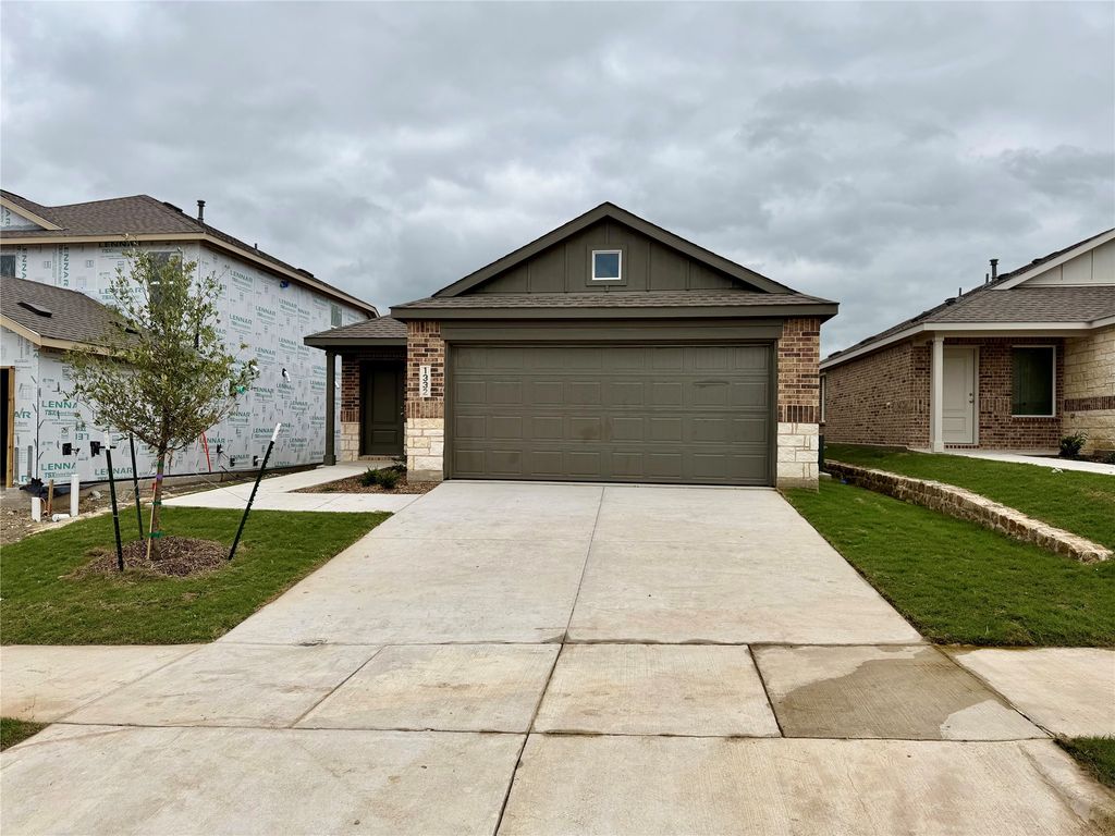 1332 ALFRED Street, Howe, TX 75459