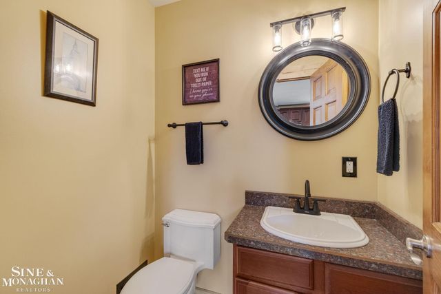 886 Montana Street, Marysville, MI 48040