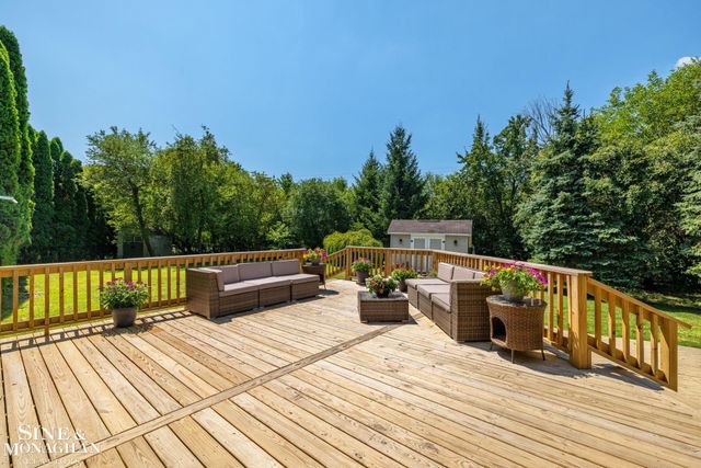 886 Montana Street, Marysville, MI 48040