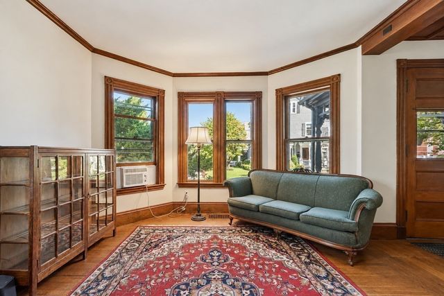 26 Walnut Pl, Newton, MA 02460