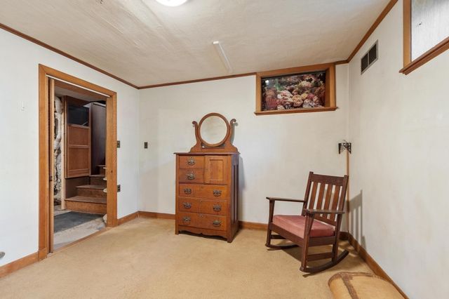 26 Walnut Pl, Newton, MA 02460