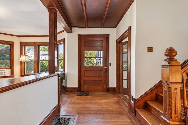 26 Walnut Pl, Newton, MA 02460